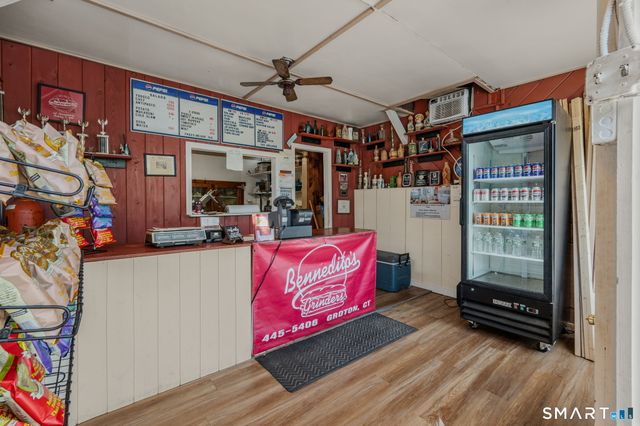 231 Poquonnock Road, Groton, CT 06340