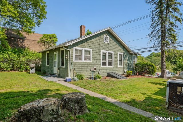 231 Poquonnock Road, Groton, CT 06340
