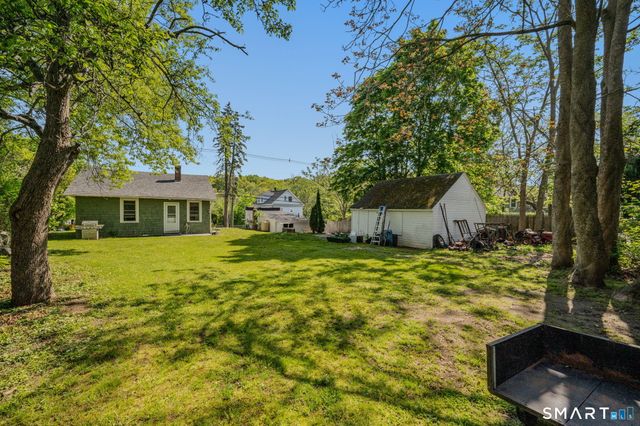 231 Poquonnock Road, Groton, CT 06340
