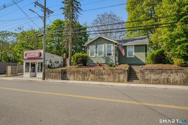 231 Poquonnock Road, Groton, CT 06340