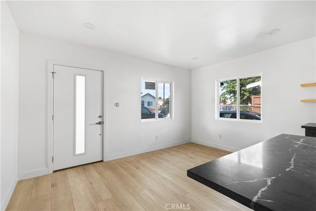 1082 1084 Lewis, Long Beach, CA 90813