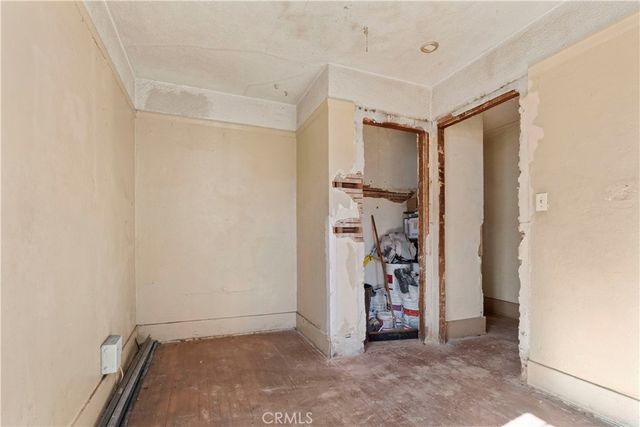 1082 1084 Lewis, Long Beach, CA 90813