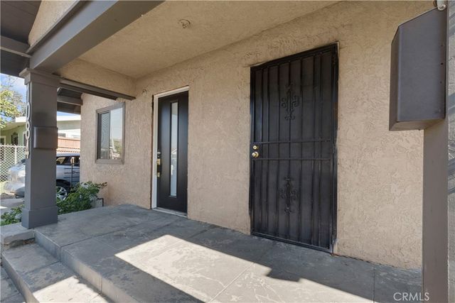 1082 1084 Lewis, Long Beach, CA 90813