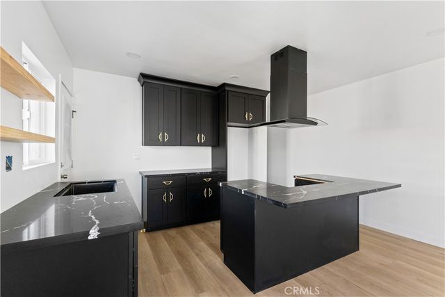 1082 1084 Lewis, Long Beach, CA 90813