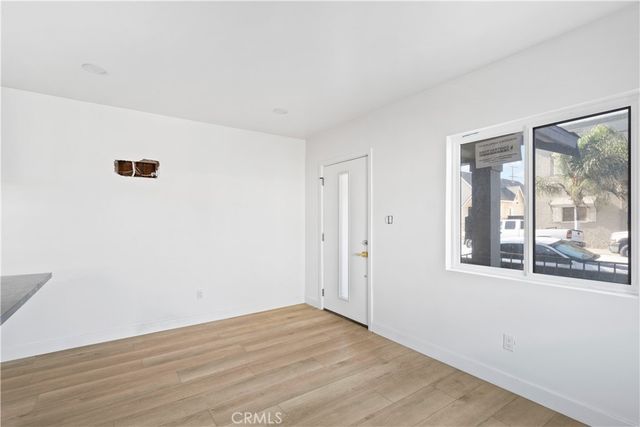 1082 1084 Lewis, Long Beach, CA 90813