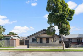 1082 1084 Lewis, Long Beach, CA 90813