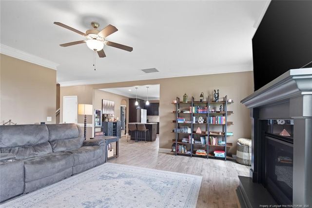 1413 Amen Court, Hope Mills, NC 28348