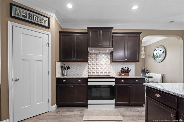 1413 Amen Court, Hope Mills, NC 28348