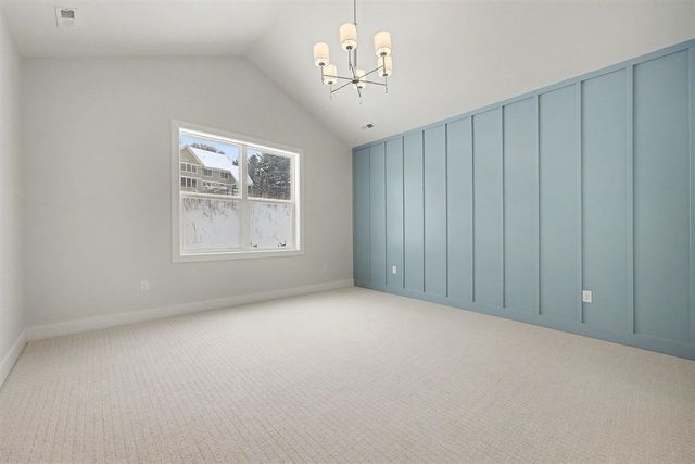 4692 Knapp Bluff Drive, Grand Rapids, MI 49525