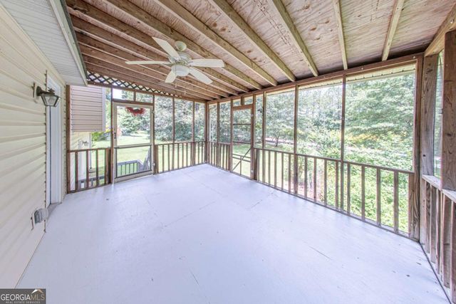 989 Gate Post Land, Lawrenceville, GA 30044