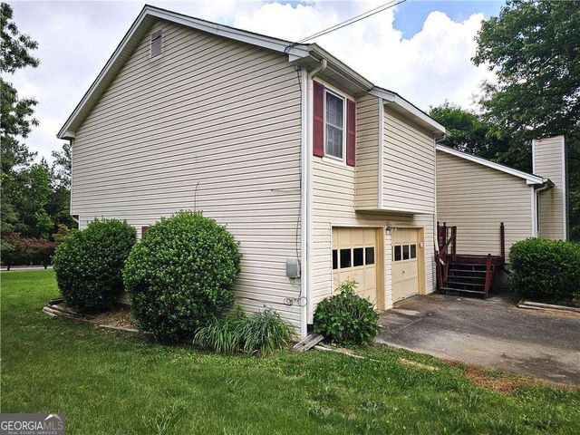 989 Gate Post Land, Lawrenceville, GA 30044