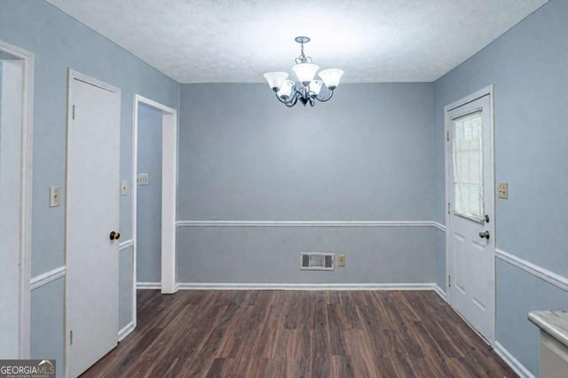 989 Gate Post Land, Lawrenceville, GA 30044