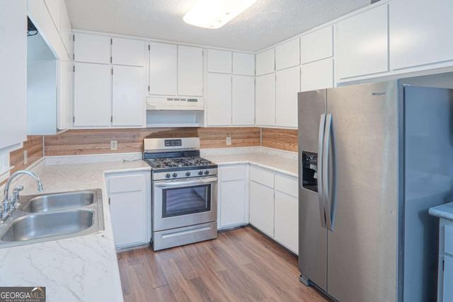 989 Gate Post Land, Lawrenceville, GA 30044