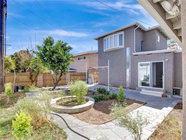 21718 Ladeene, Torrance, CA 90503