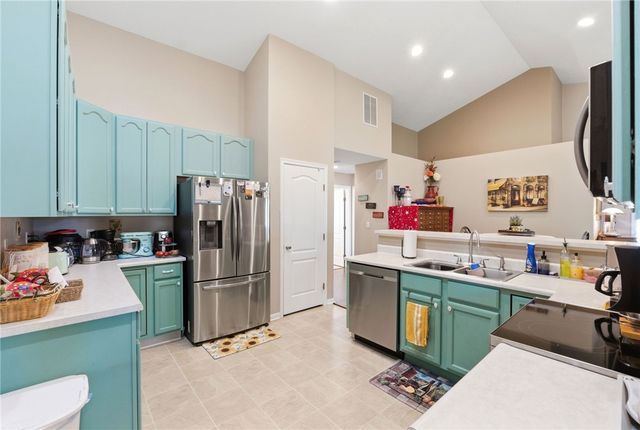 1468 Fairhill Court, Beavercreek Twp, OH 45385