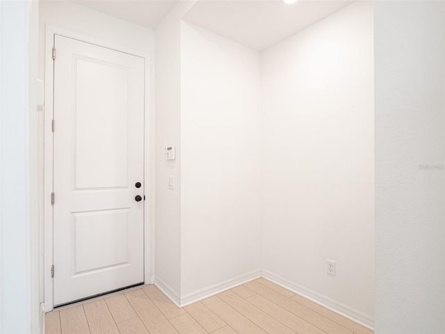 8442 SPERRY STREET, Orlando, FL 32827