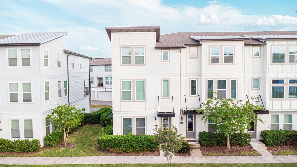 8442 SPERRY STREET, Orlando, FL 32827
