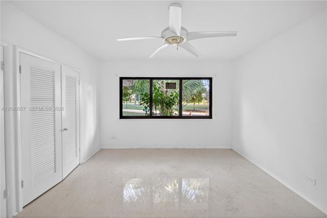 1100 N Shore Dr 1, Miami Beach, FL 33141