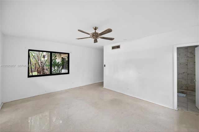 1100 N Shore Dr 1, Miami Beach, FL 33141