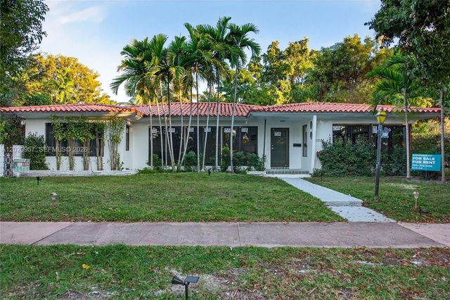 1100 N Shore Dr 1, Miami Beach, FL 33141