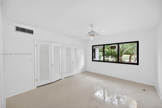 1100 N Shore Dr 1, Miami Beach, FL 33141
