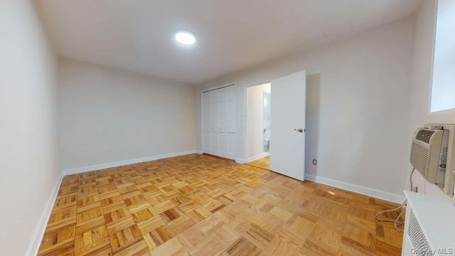 66-15 Thornton Place L4, Rego Park, NY 11374