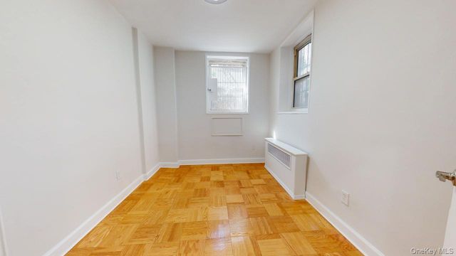66-15 Thornton Place L4, Rego Park, NY 11374