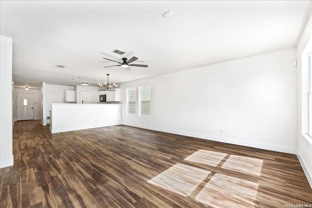 6718 Loma Vino, San Antonio, TX 78233