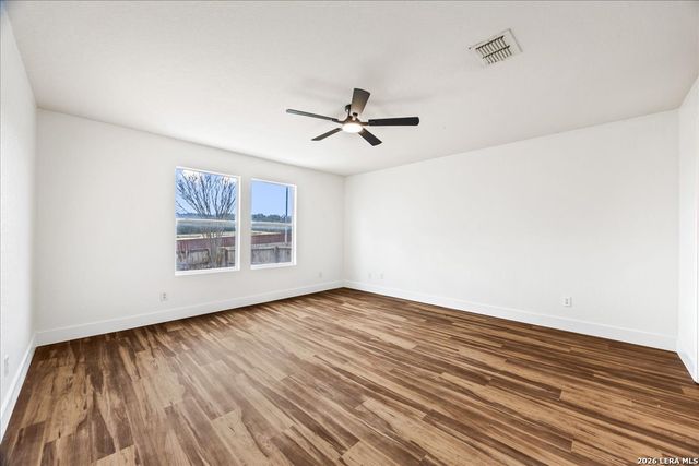 6718 Loma Vino, San Antonio, TX 78233