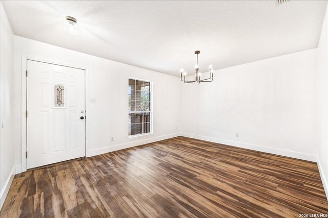 6718 Loma Vino, San Antonio, TX 78233