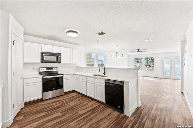 6718 Loma Vino, San Antonio, TX 78233