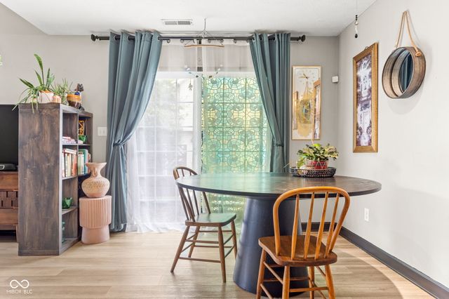 5838 Beacon Cove Way, Indianapolis, IN 46237