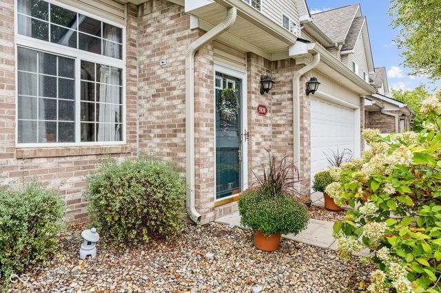 5838 Beacon Cove Way, Indianapolis, IN 46237