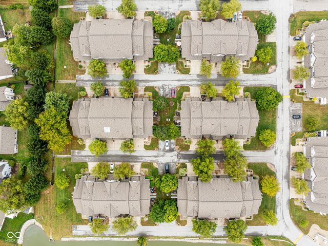 5838 Beacon Cove Way, Indianapolis, IN 46237