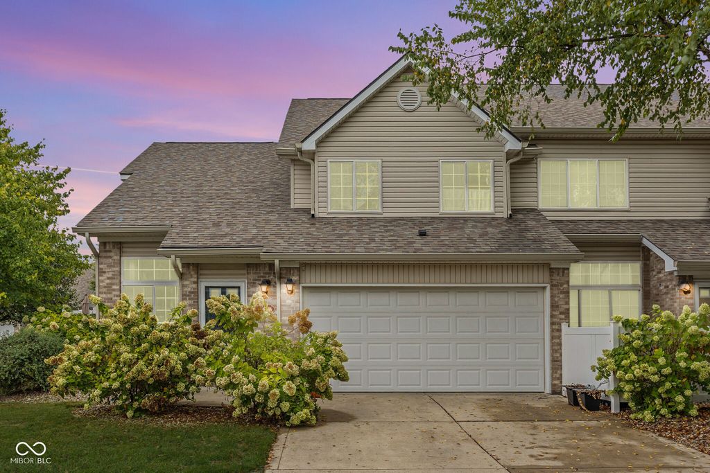 5838 Beacon Cove Way, Indianapolis, IN 46237