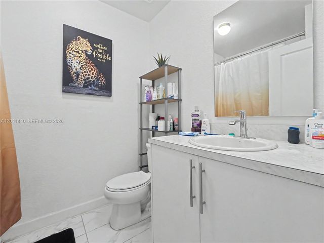 356 NW 12th Pl, Florida City, FL 33034