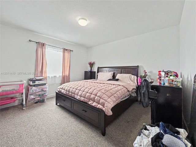 356 NW 12th Pl, Florida City, FL 33034