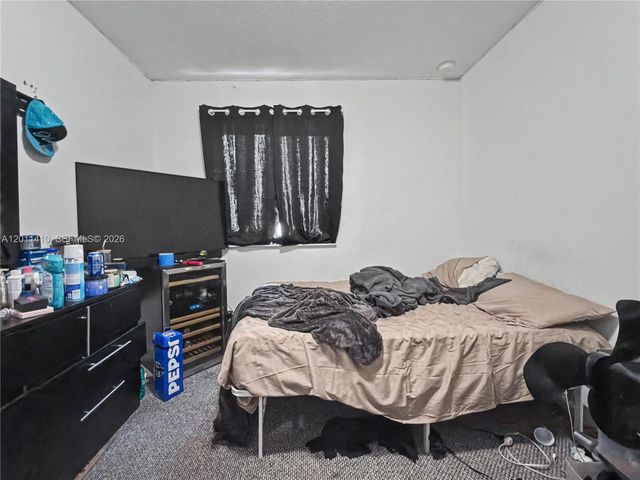 356 NW 12th Pl, Florida City, FL 33034