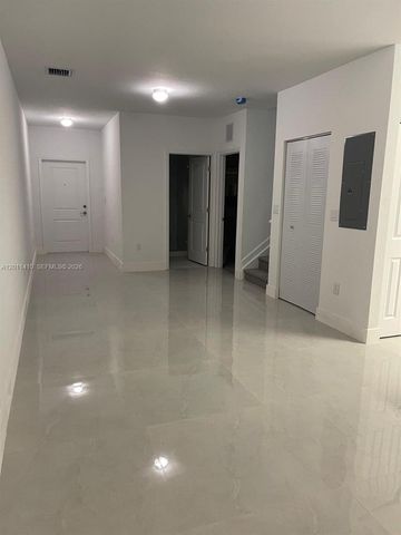 356 NW 12th Pl, Florida City, FL 33034