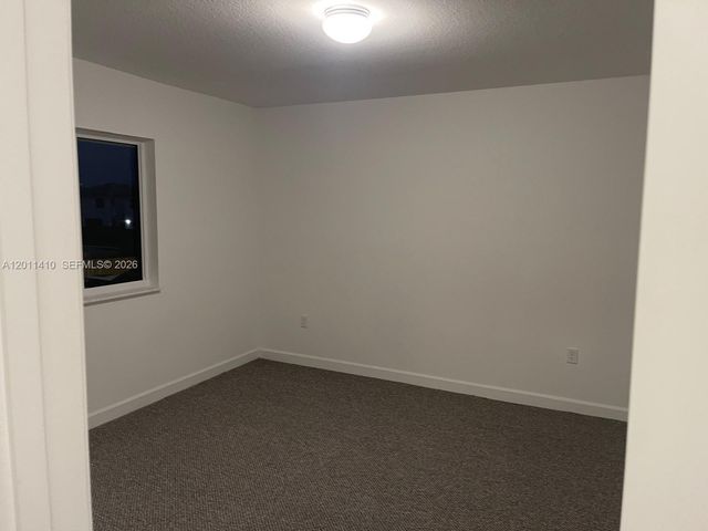 356 NW 12th Pl, Florida City, FL 33034