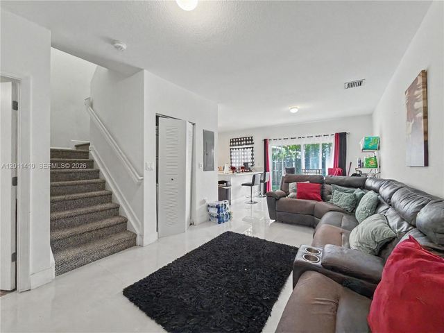 356 NW 12th Pl, Florida City, FL 33034