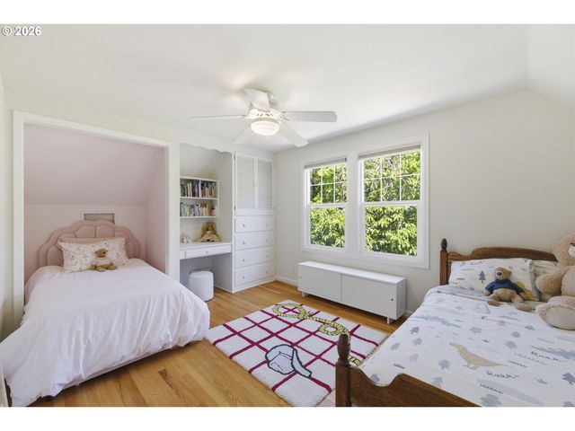 7632 Se 28TH Ave, Portland, OR 97202