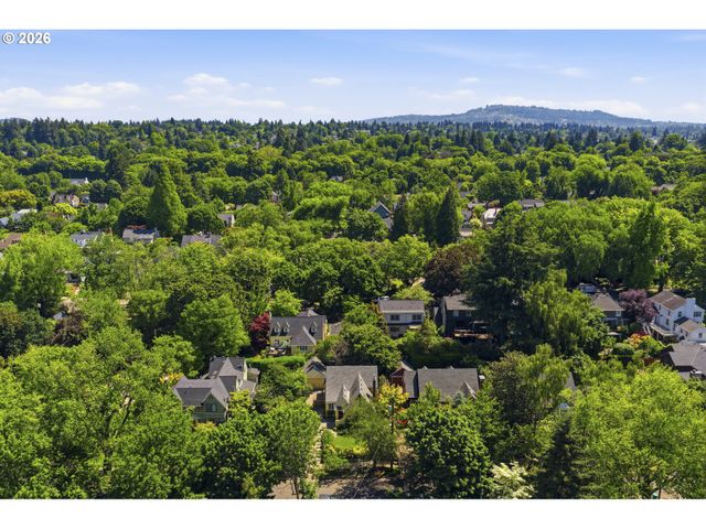 7632 Se 28TH Ave, Portland, OR 97202