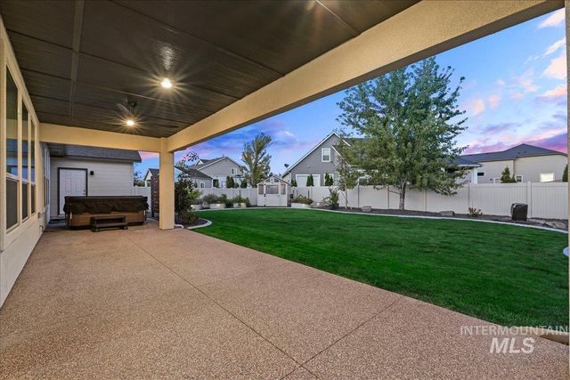 18080 N Treeline Ave, Nampa, ID 83687