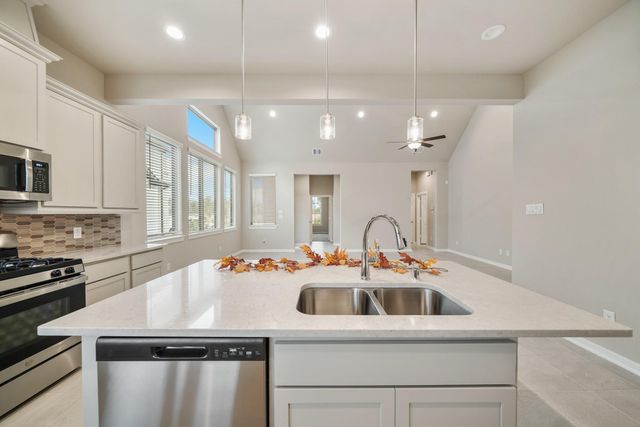 1547 Crystal Stream Drive, Missouri City, TX 77459