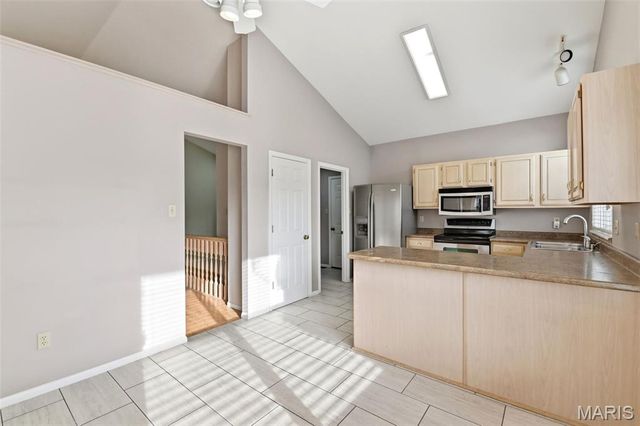 4304 Southridge Meadows Court, St Louis, MO 63128