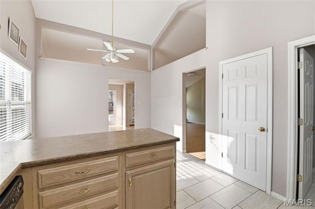 4304 Southridge Meadows Court, St Louis, MO 63128