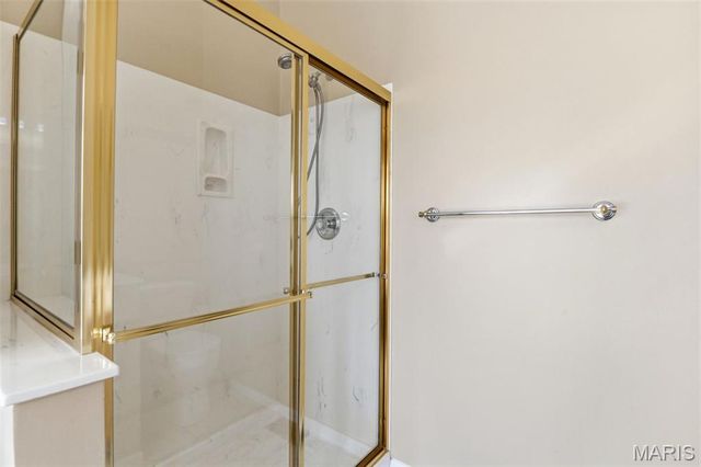 4304 Southridge Meadows Court, St Louis, MO 63128