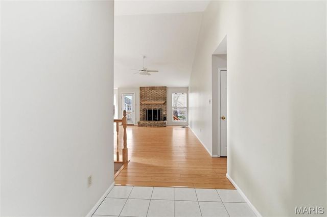 4304 Southridge Meadows Court, St Louis, MO 63128