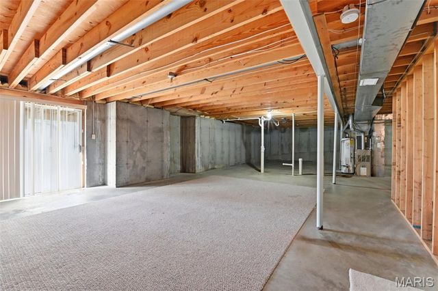 4304 Southridge Meadows Court, St Louis, MO 63128